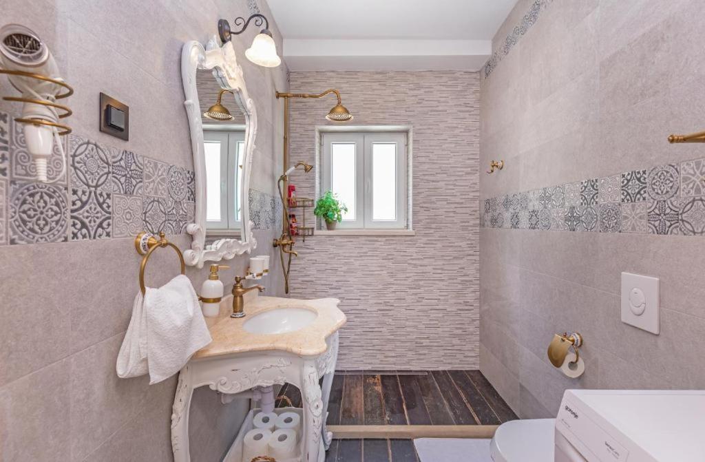 Apartments More Luxury Sobra エクステリア 写真